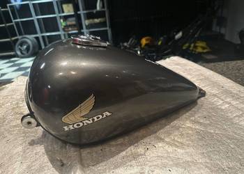 HONDA Shadow VT700 VT750 ZBIORNIK Bak Paliwa M990