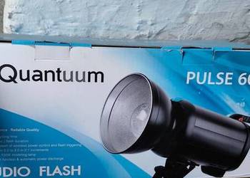 Lampa studyjna Quantuum Pulse 600 Digital + Statyw AIR 395 cm + odbiornik (