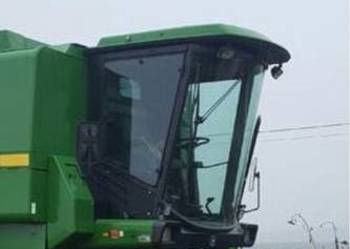 Szyba boczna prawa do kombajnu John Deere 1174 i inne