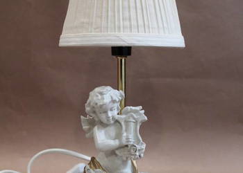 Lampka stołowa z amorkiem nr 118