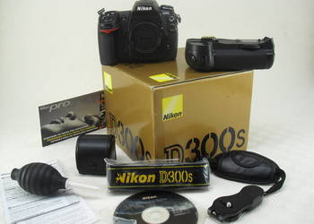NIKON { komplet } - niski przebieg + GRATISY ! NIKON { komplet } - niski przebieg + GRATISY !