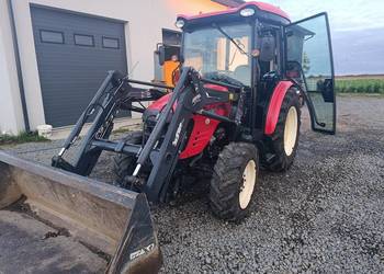 Ciągnik rolniczy branson 5820 c