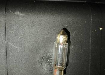Żarówka oświetlenia tablicy rejestracyjnej Osram 12V 5W SV8,5-8 (35mm)
