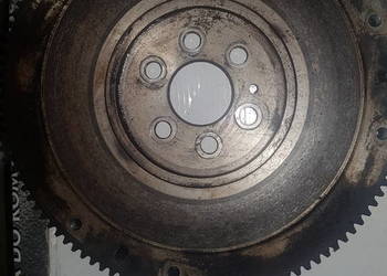 Koło zamachowe alfa Romeo 147 1.6 16v