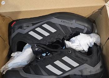 Adidas Buty trekkingowe TERREX SWIFT SOLO 2 IE6901 CBLACK/GRETHR r. 44