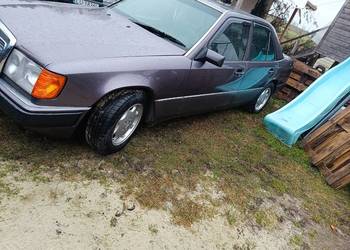 Mercedes Benz pilnie