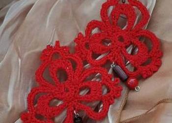 Szydełko-Para czerwonych kolczyków