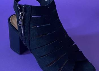 Czarne damskie sandały na obcasie rozmiar 36 (skl2032)