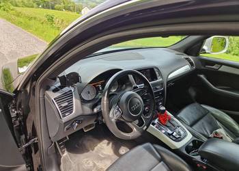 Sprzedam Audi sq5 z 2015 roku