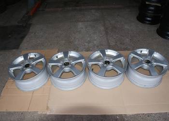 Alufelgi 7Jx16 cali 5x114,3x60,1 ET-40 Suzuki Vitara oryginalne  Toyota