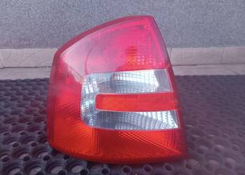 Skoda Octavia 2 II 2004 HB hatchback LAMPA LEWY TYŁ + wkład wtyczka kabel