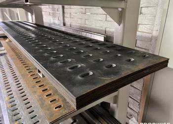 Blacha stalowa lohr 3000mm x 500mm ( 2m/ 2,5 m/ 3 m )