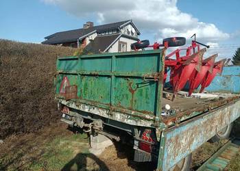 Sprzedam przyczepę d46 sztywna tel.880286461