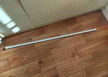 Drążek rozporowy łazienkowy 143-145cm STAN BDB
