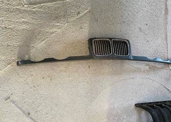 BMW e34 nosek grill nerki