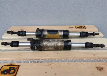 Cylinder hydrauliczny skrętu New Holland LM 5040 {Spicer}