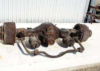 MOST TYŁ DYFER ISUZU N KM Van (minibus)