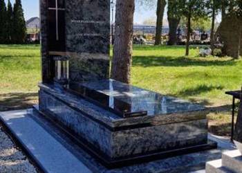 Nagrobek pojedynczy olive green,szwed nr.2275 KOBIERZYCE