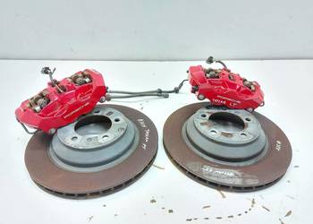 Porsche Taycan GTS 9J1 2023r Zacisk tarcza tył lewy prawy 355mm komplet