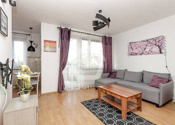 Mieszkanie 2 pokojowe z balkonem - Pobitno