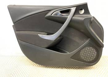 BOCZEK DRZWI LEWY PRZÓD OPEL ASTRA J 13378967 Hatchback 09-15 TAPICERK