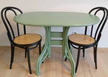 Stół z drzewa piękny  solidny 120x80x75