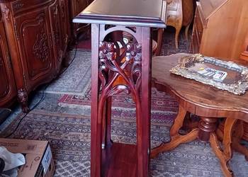 Postument kolumna drewniana