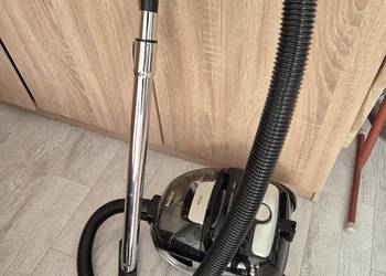 odkurzacz AMICA 850W filtr EPA