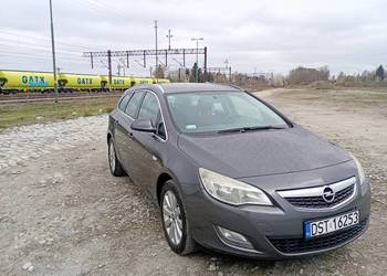 Astra J sport tourer 2 właściciel