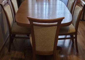 Stół z 6 krzesłami