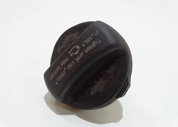 KOREK WLEWU PALIWA BMW E60 E61 OE BENZYNA 7222391 (4817650)