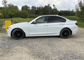BMW F30 328 I XDRIVE
