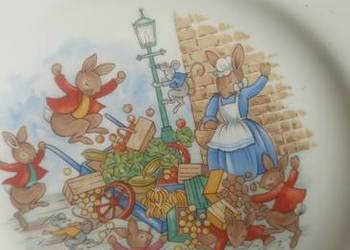 Bunnykins. Talerzyk z króliczkami. 1936 Royal Doulton. Mad