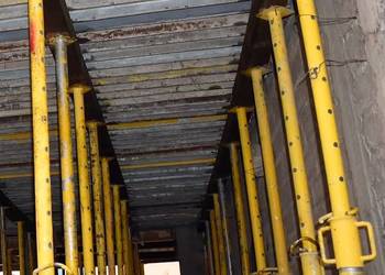 wynajem stempli budowlanych, dźwigarów h20, szalunków