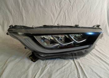 Toyota Yaris 4 IV 20-24 LED reflektor prawy przedni prawa przednia przód