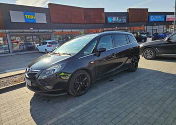 Opel Zafira Bi-turbo sport tourer 195km PL