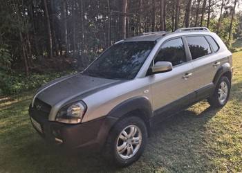Sprzedam  Hyundaja Tucsona 2.0 b+g Sprzedam  Hyundaja Tucsona 2.0 b+g