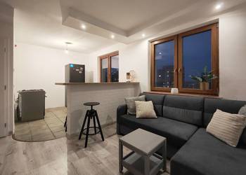 Przytulne 2 pokoje (53,2 m2) po remoncie Łęczna, ul. Obrońców Pokoju