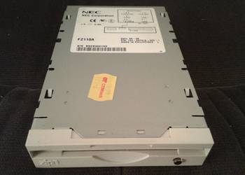 Stacja dyskietek ZIP100 NEC Corp. FZ110A 100MB !!! OKAZJA !!!