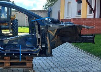 Audi A7 II 4K8 4M0 TFSI ĆWIARKA PODŁUŹNICA  PRAWY PRZÓD 