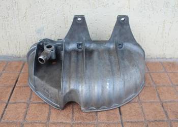 OSŁONA OBUDOWA KOLEKTORA WYDECHOWEGO VW NEW BEETLE 2.0B 06A133228B