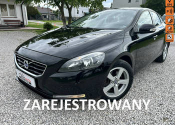 Volvo V40 5 Cylindrów D3 Momentum II (2012-)