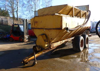 Beczkowóz, beczka do gnojowicy - Rozrzutnik 12000 kg.