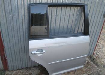 VW TOURAN II DRZWI PRAWY TYŁ TYLNE 10-15 LA7W