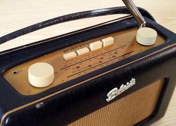 Radio retro - ROBERTS REVIVAL - made in U.K.