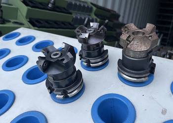 Frez czołowy Ø65 mm na oprawce SK40