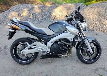 Suzuki GSR 600