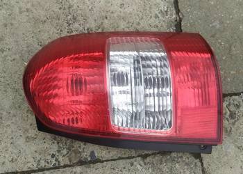 Mazda MPV 1998 1999 2001 lampa tył tylna prawa