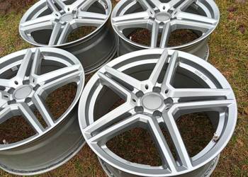 Felgi Uniwheels 19cali 5x112 et45 8,5J Mercedes Audi Skoda Seat VW BMW