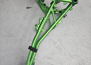 KAWASAKI Z900 Z 900 21-24 OEM RAMA TYŁ STELAŻ ZADUPEK